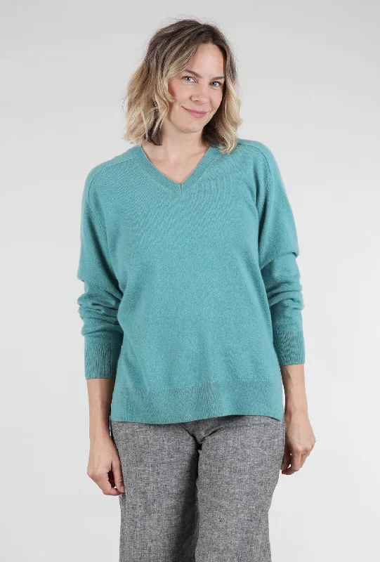 Boyfriend Cashmere Vee Sweater, Malachite