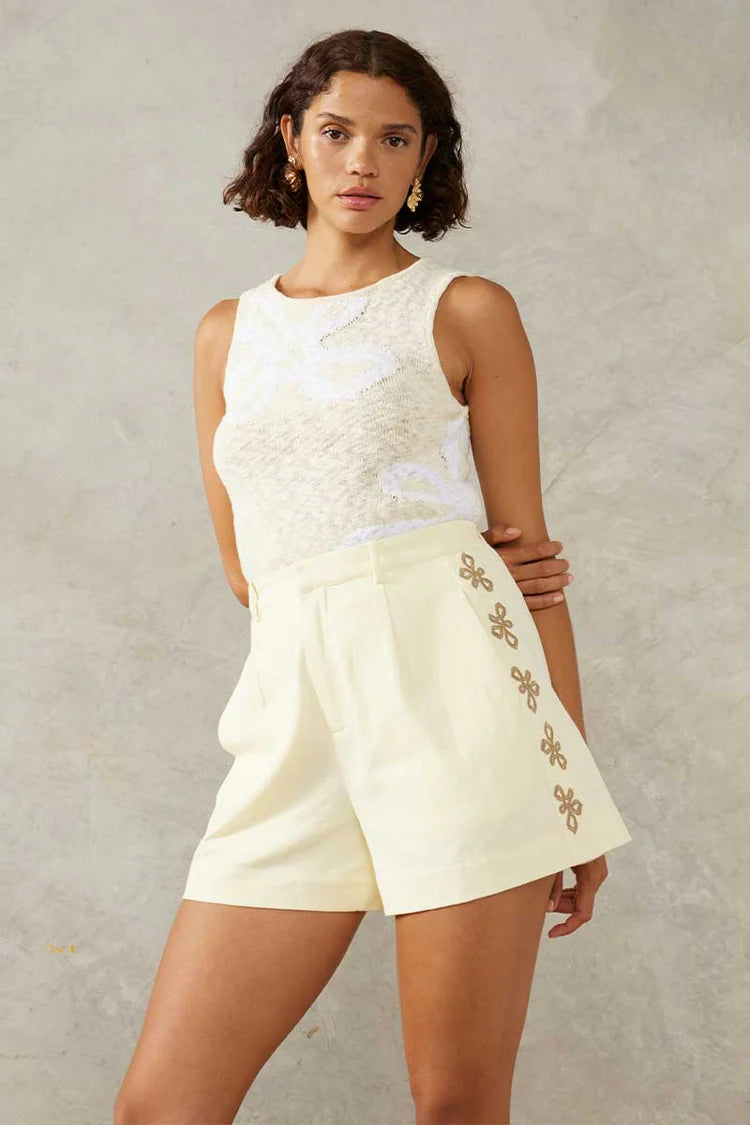 VOYAGE EMBROIDERED SHORT - LEMON