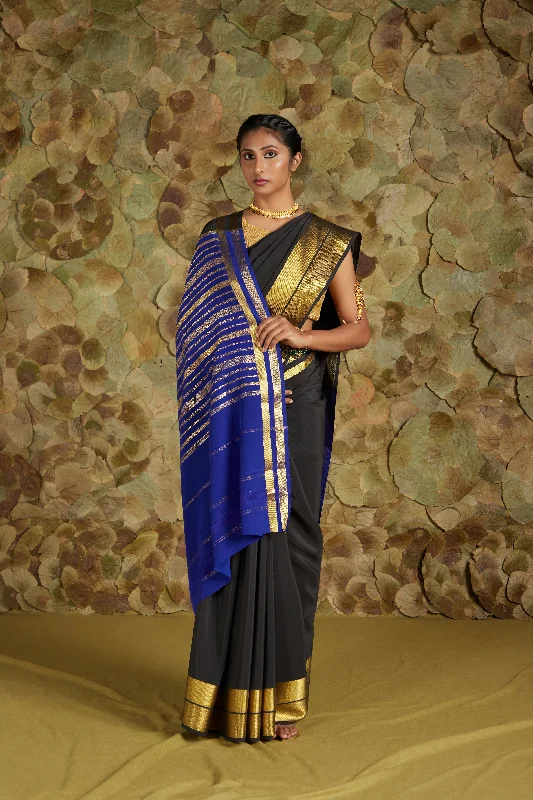 Aadike in Berry Blue x Pirate Black/ ಸಮುದ್ರ x ಕಸ್ತೂರಿ Aadike Saree